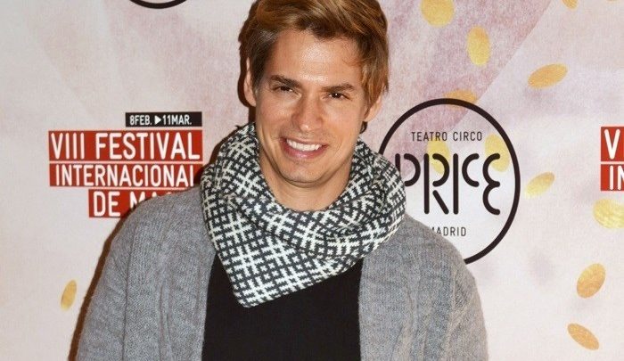 Carlos Baute pasa una noche llena de magia en San Valentín
