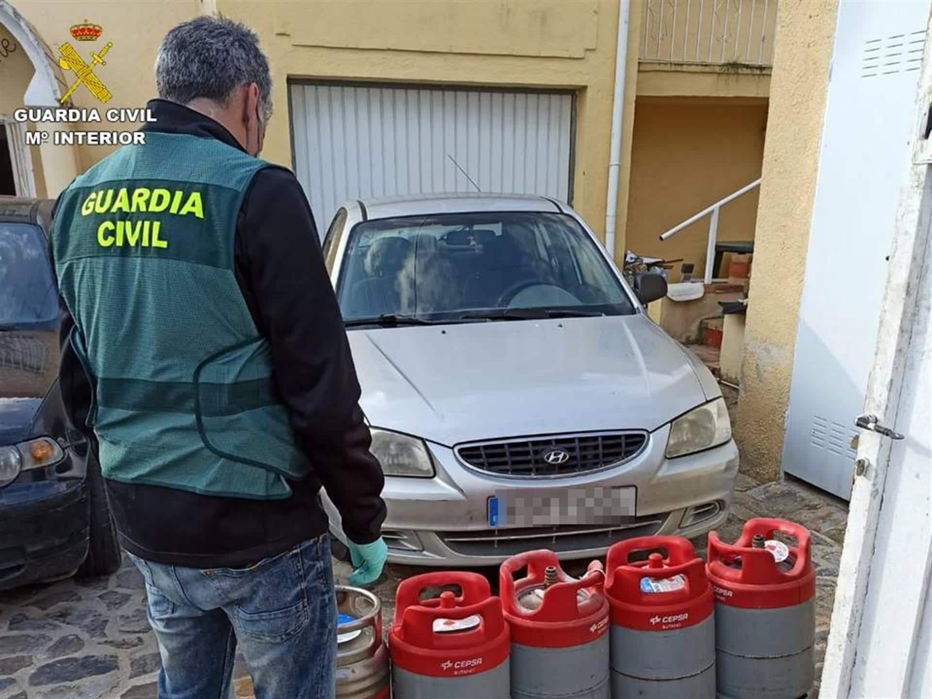 Detenido por robar 155 bombonas de butano en Xàbia