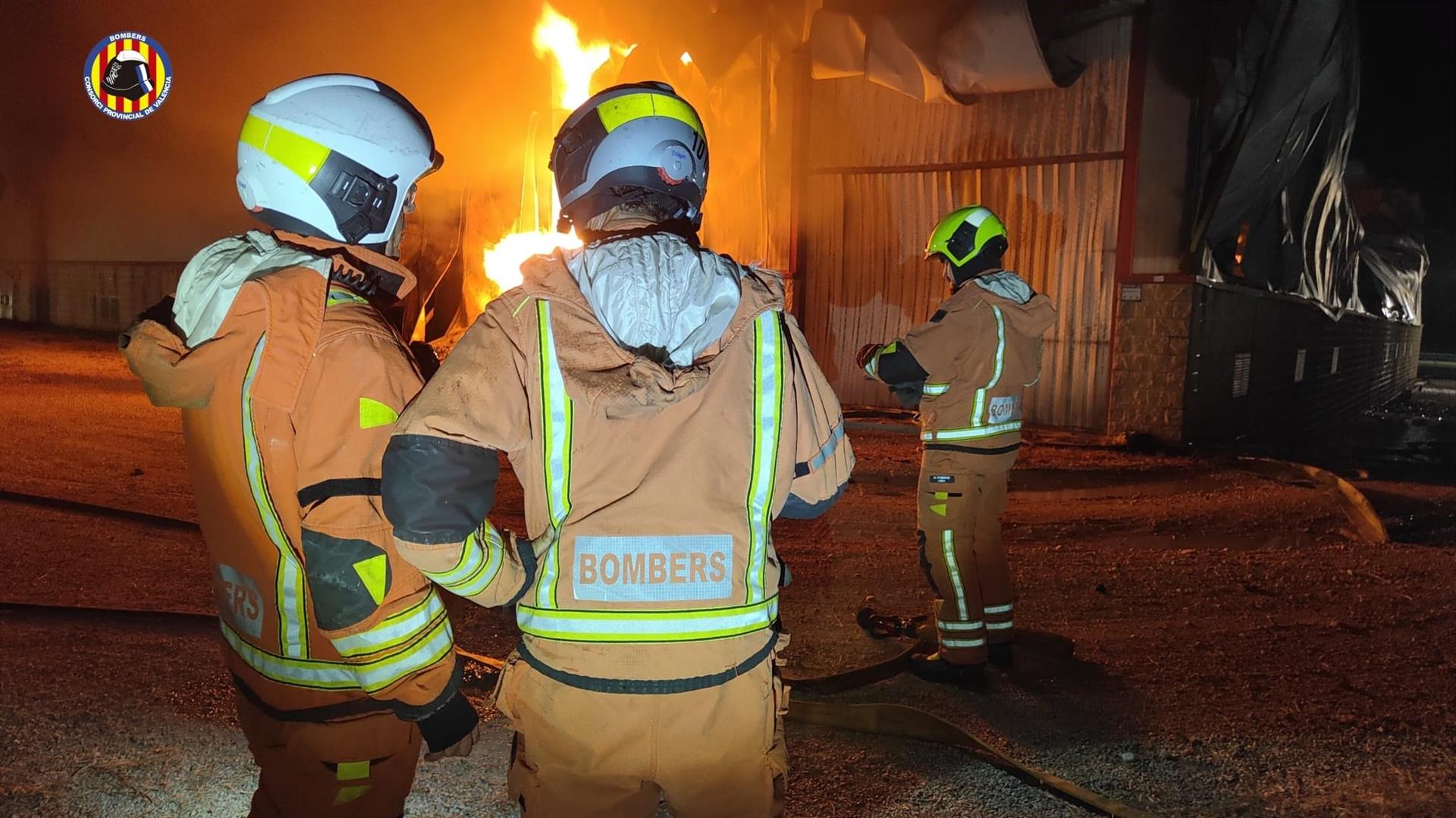incendio nave industrial algemesí
