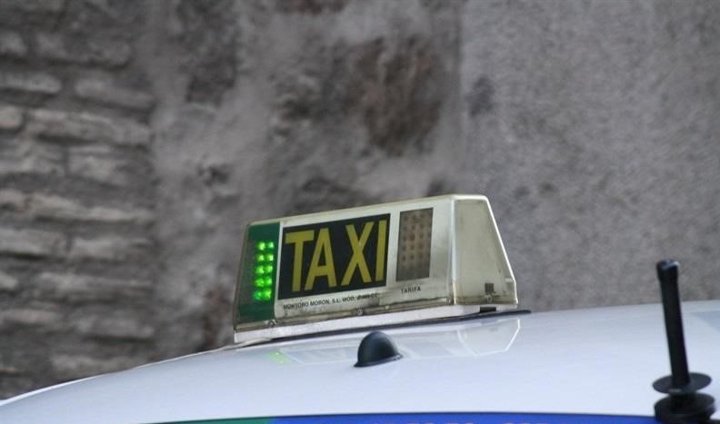 Detenido conductor taxi atropello mujer Valencia