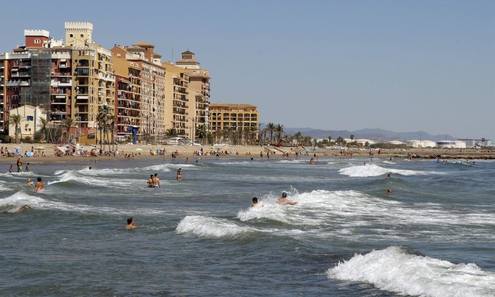 Muere ahogado un hombre en la playa de Port Saplaya