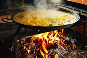 Paella valenciana receta tradicional
