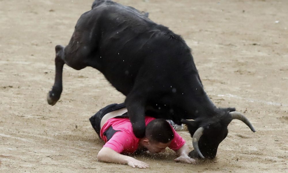 Muere cogida "bous al carrer" Pobla de Farnals 