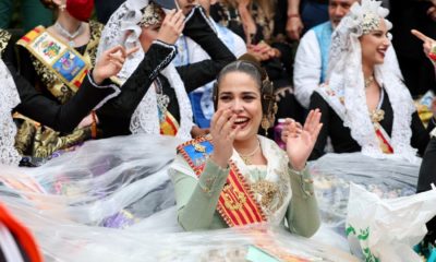 Falleras Mayores de València deslumbran en las Fiestas de Murcia