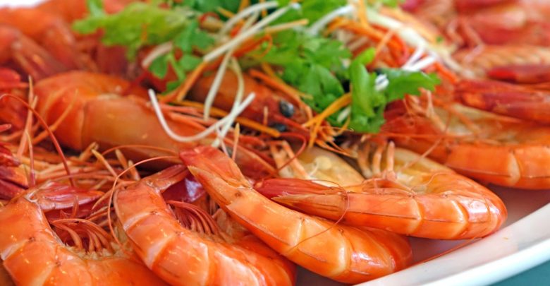 chupar cabezas de gambas