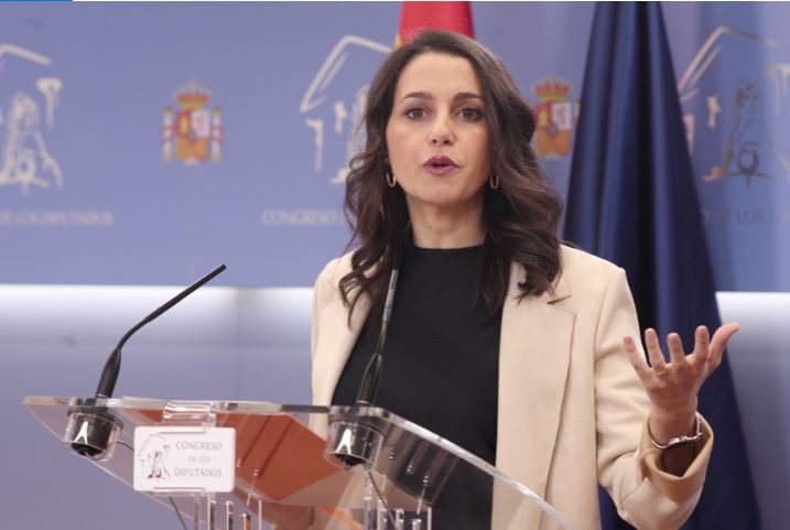 Inés Arrimadas abandona política
