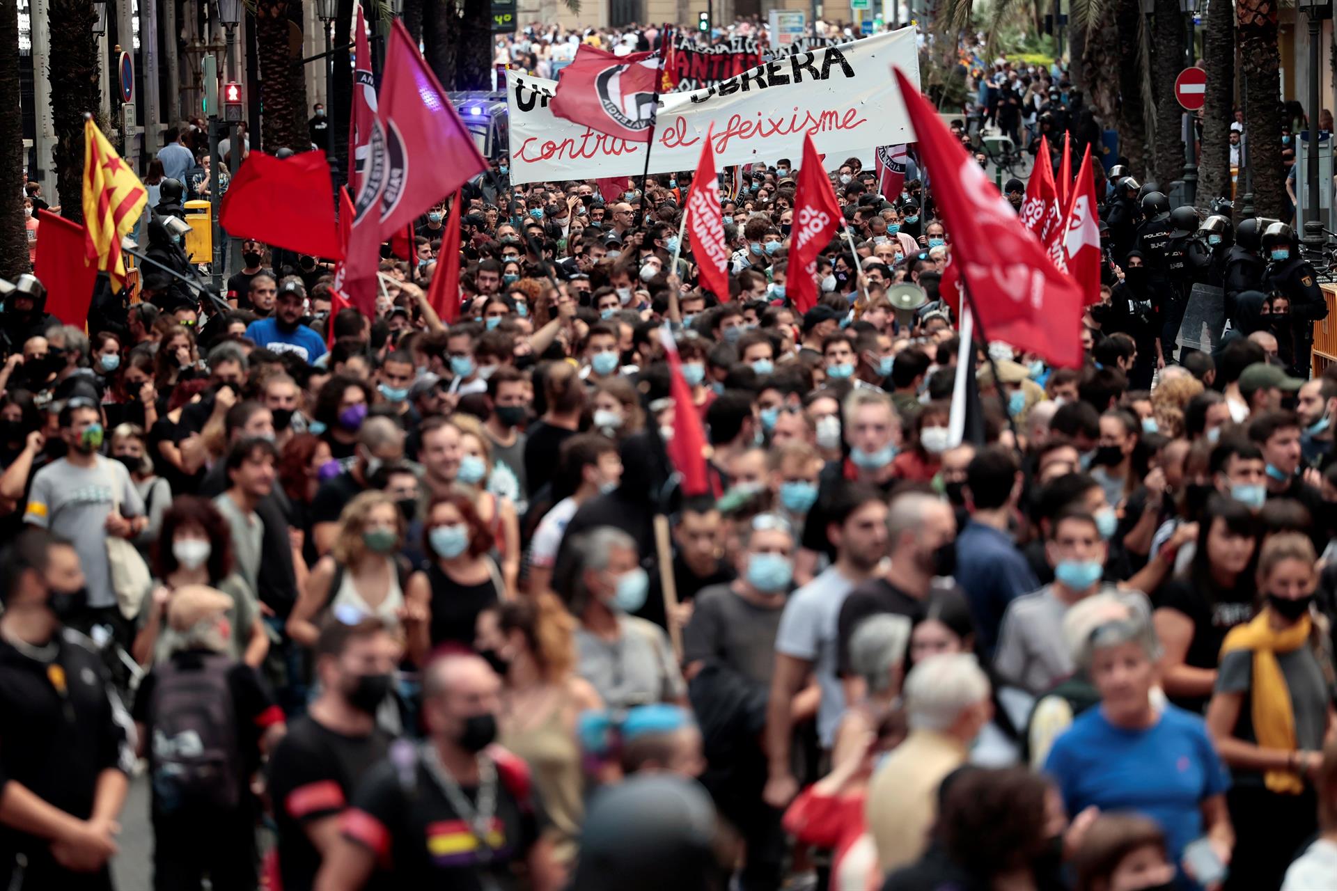 Tres manifestaciones coincidirán en hora y espacio en València el 9 d'Octubre