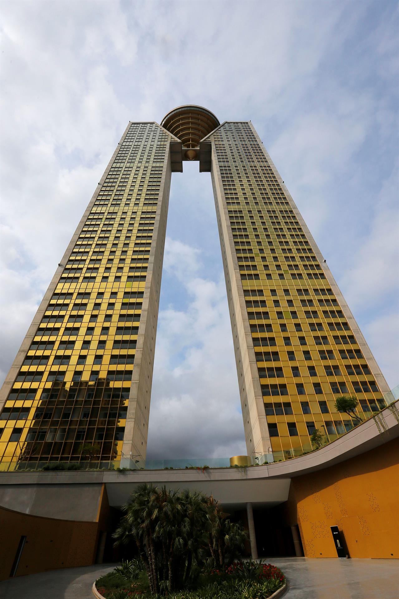 apartamentos de dos millones de euros del rascacielos Intempo de Benidorm