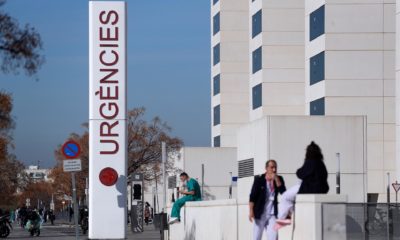La saturación de urgencias de La Fe lleva a ingresar a pacientes en pasillo