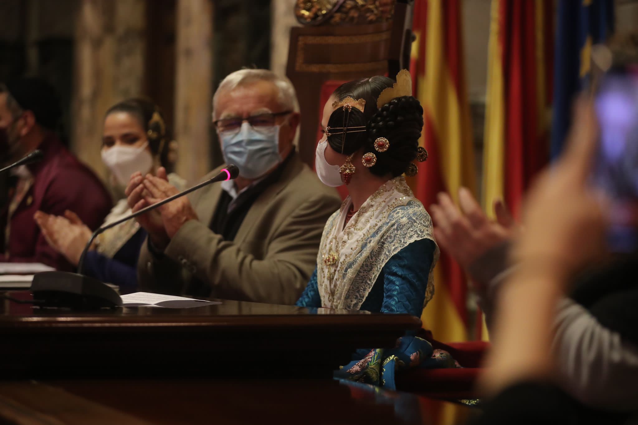 Ribó anima al mundo fallero “a ser el altavoz de referencia de la sociedad valenciana igualitaria, inclusiva y diversa”