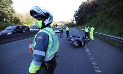 Mueren una niña de 14 años y un hombre de 44 en un accidente con su moto en Albaida (Valencia)