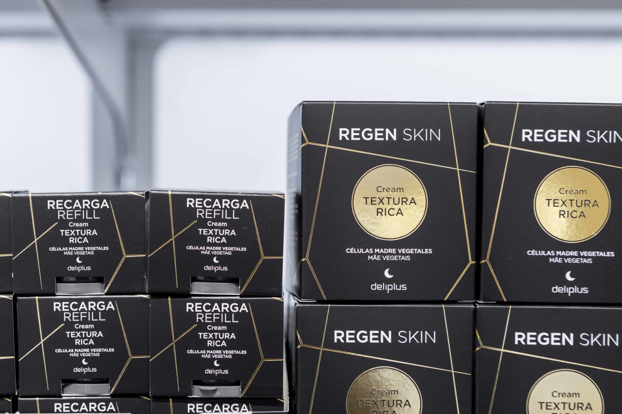 Mercadona presenta la línea facial Regen Skin para retrasar el envejecimiento de la piel