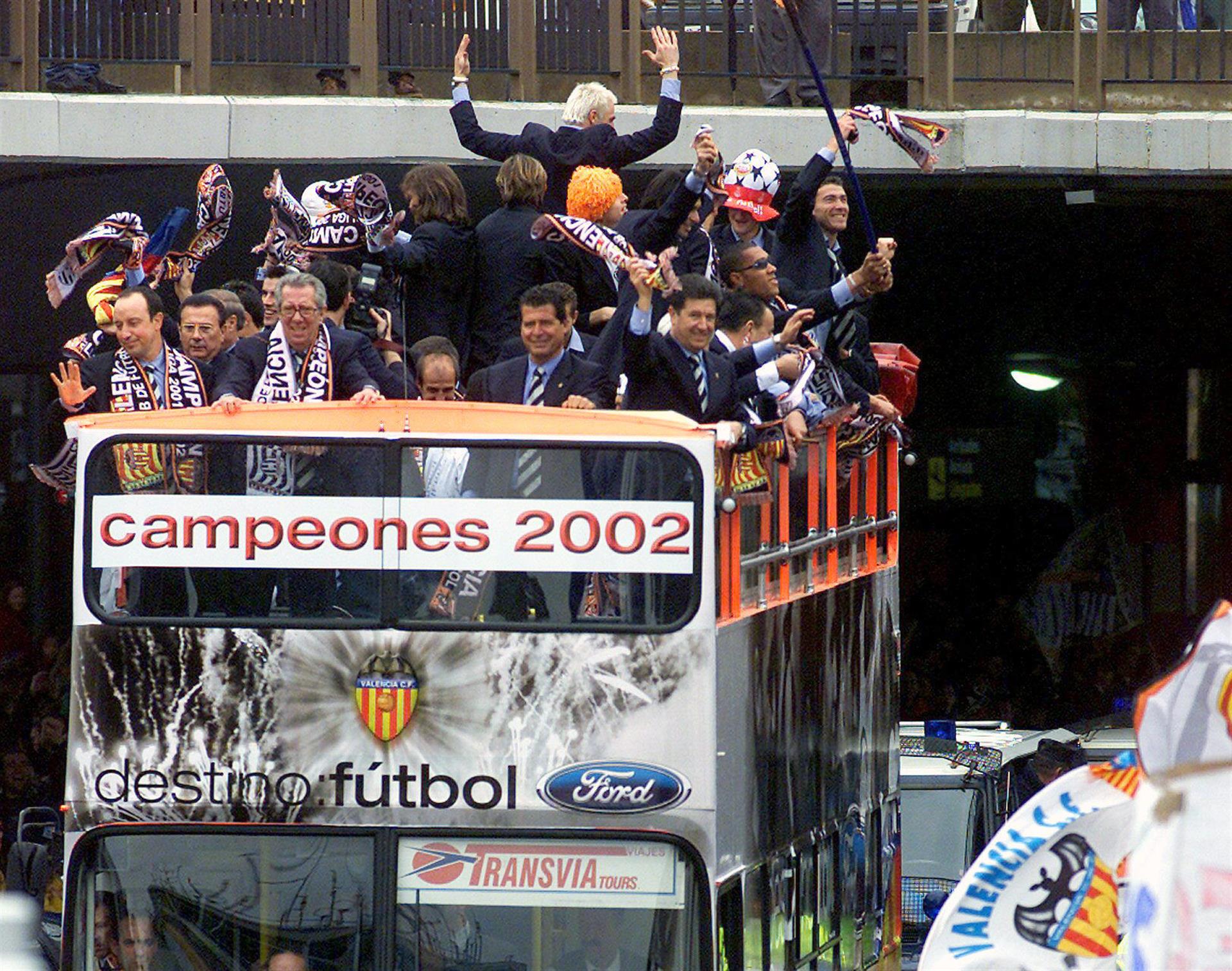 El Valencia celebra 20 años de la Liga de 2002