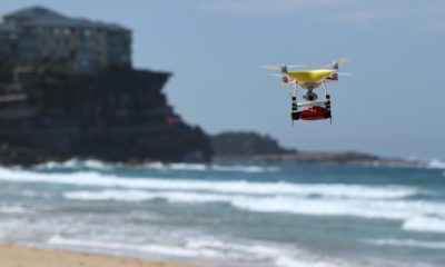 Rescatada una joven de 19 años con un dron, que le lanzó dos salvavidas