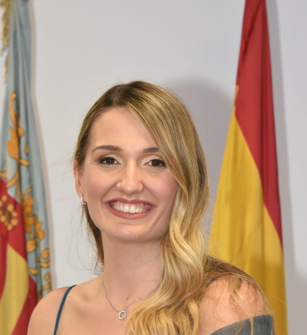 Laura Mengó Hernández