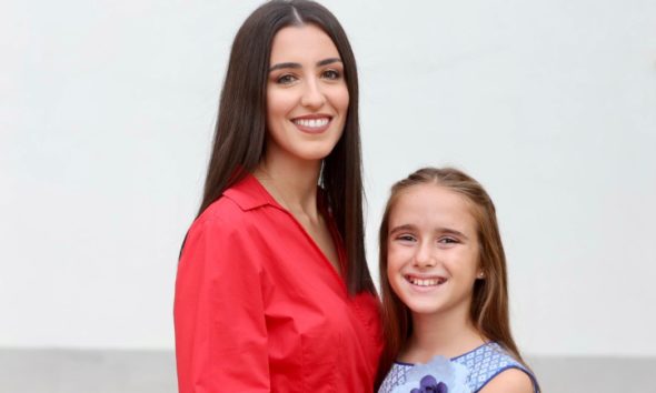 Gloria Chaves y Elena Blanquer