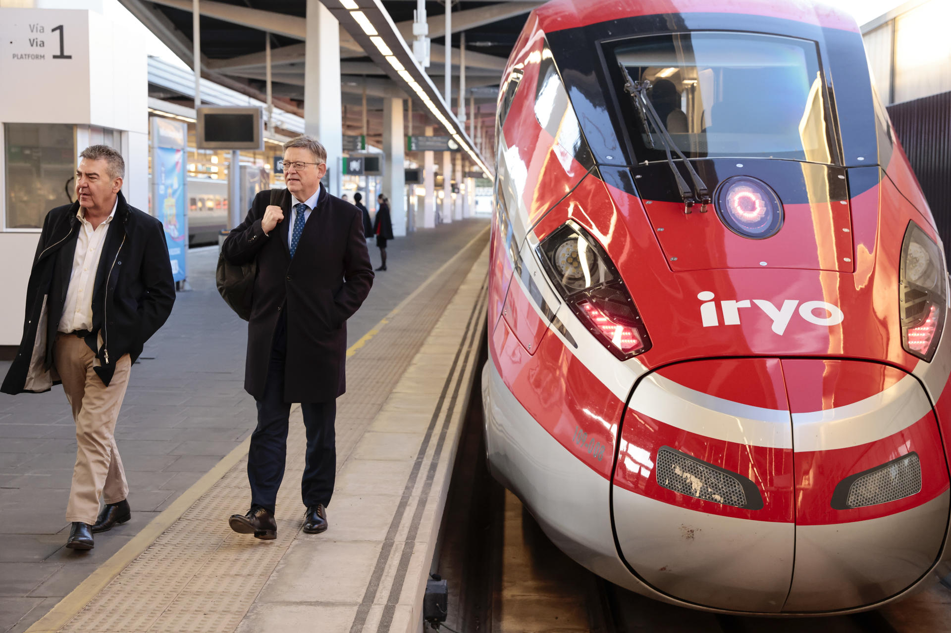 Puig destaca la calidad y la "conectividad" de los nuevos trenes de iryo