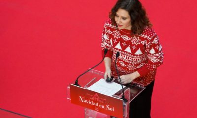 Isabel Díaz Ayuso Navidad jersey