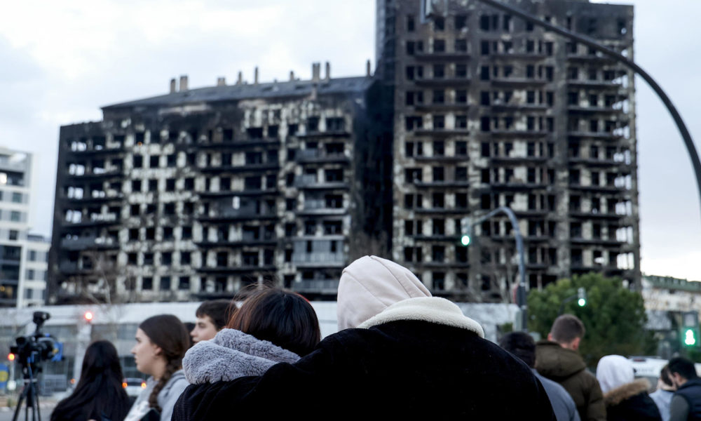 Supervivientes edificio incendiado Campanar