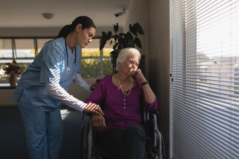 Cuidado de ancianos en casa