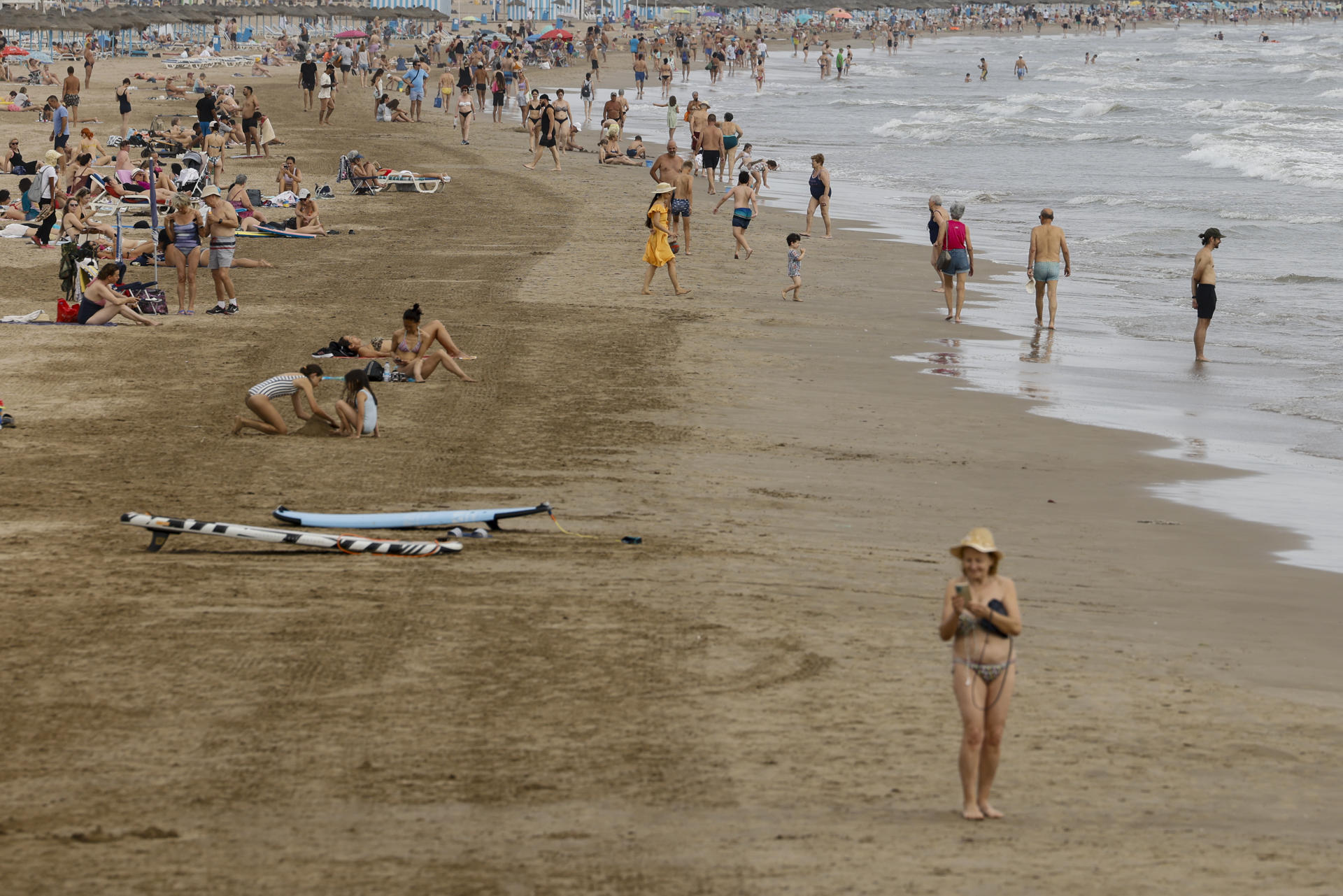 Alerta Greenpeace playas Valencia