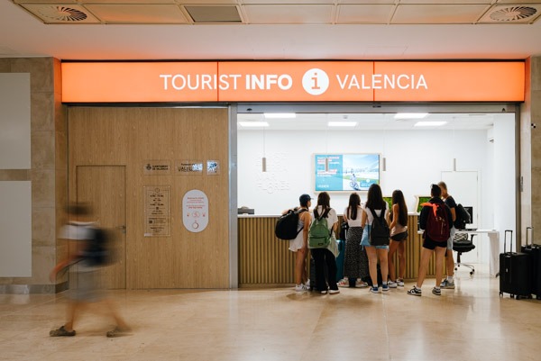 Nueva oficina de información turística aeropuerto Valencia