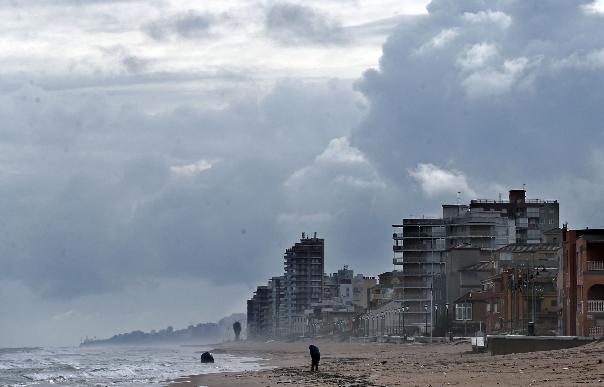 restos humanos playa Perellonet