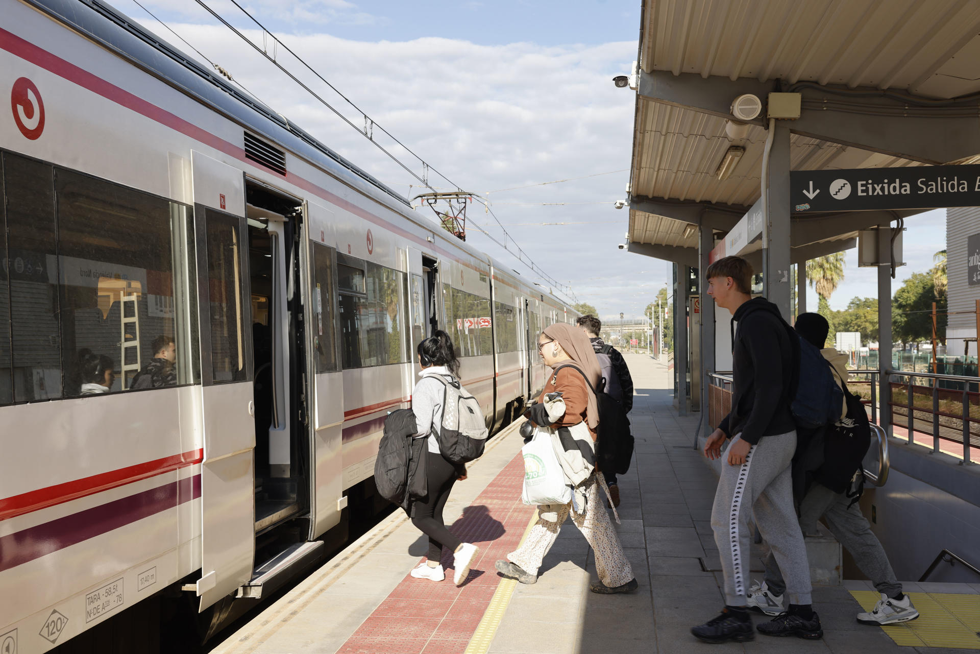 trenes y autobuses Valencia