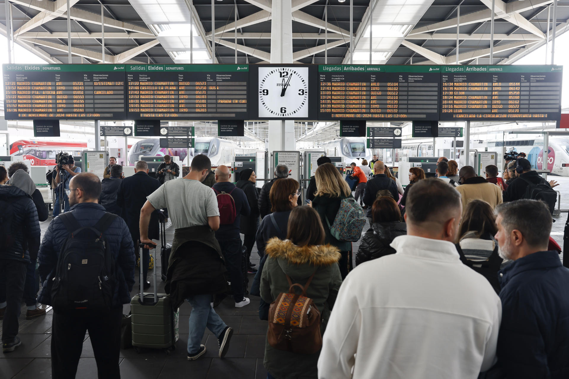 trenes y autobuses Valencia