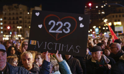 Una tercera manifestación en Valencia pide la dimisión de Mazón