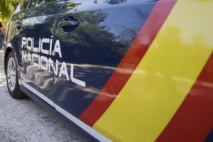 Detenido un matrimonio por convivir dos meses con el cadáver del hombre que les acogía para seguir cobrando su pensión