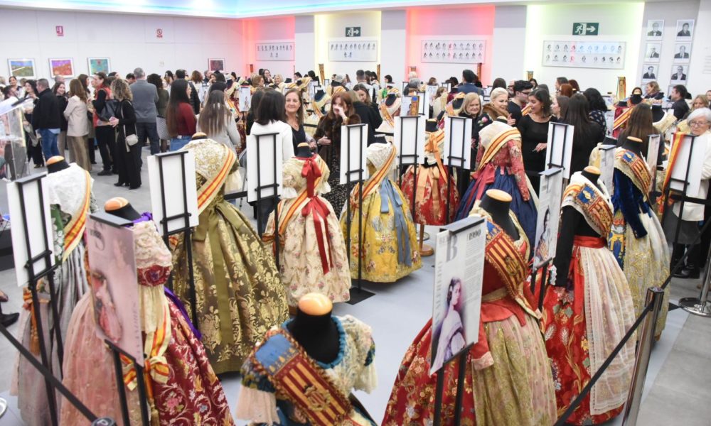 Exposición trajes Falleras Mayores Valencia en Convento