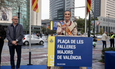 Plaza Falleras mayores de Valencia