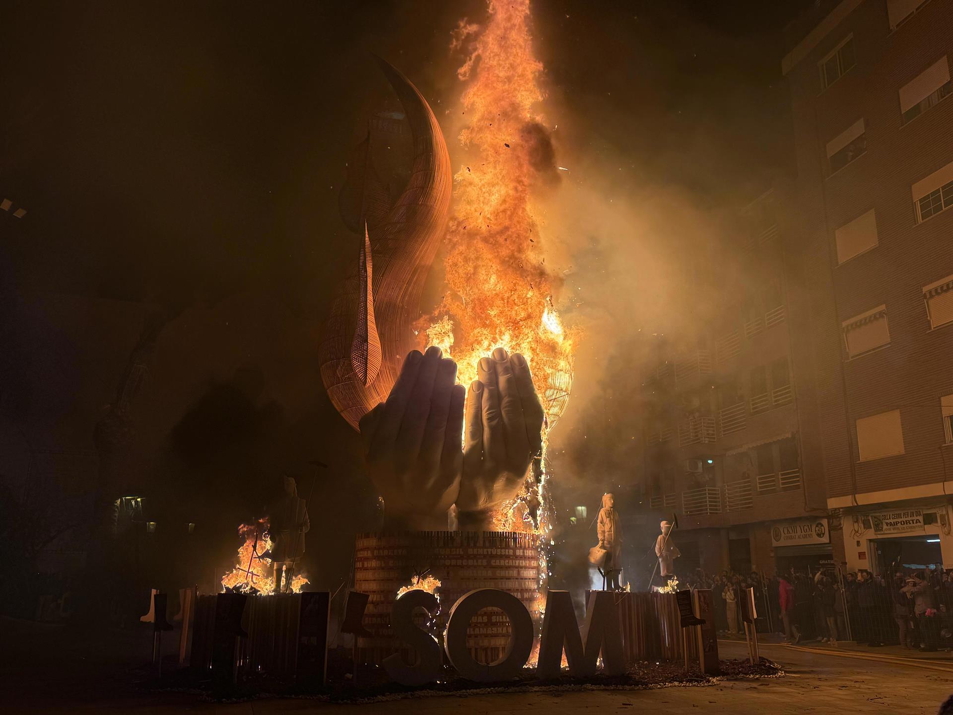 Paiporta quema falla solidaria SOM