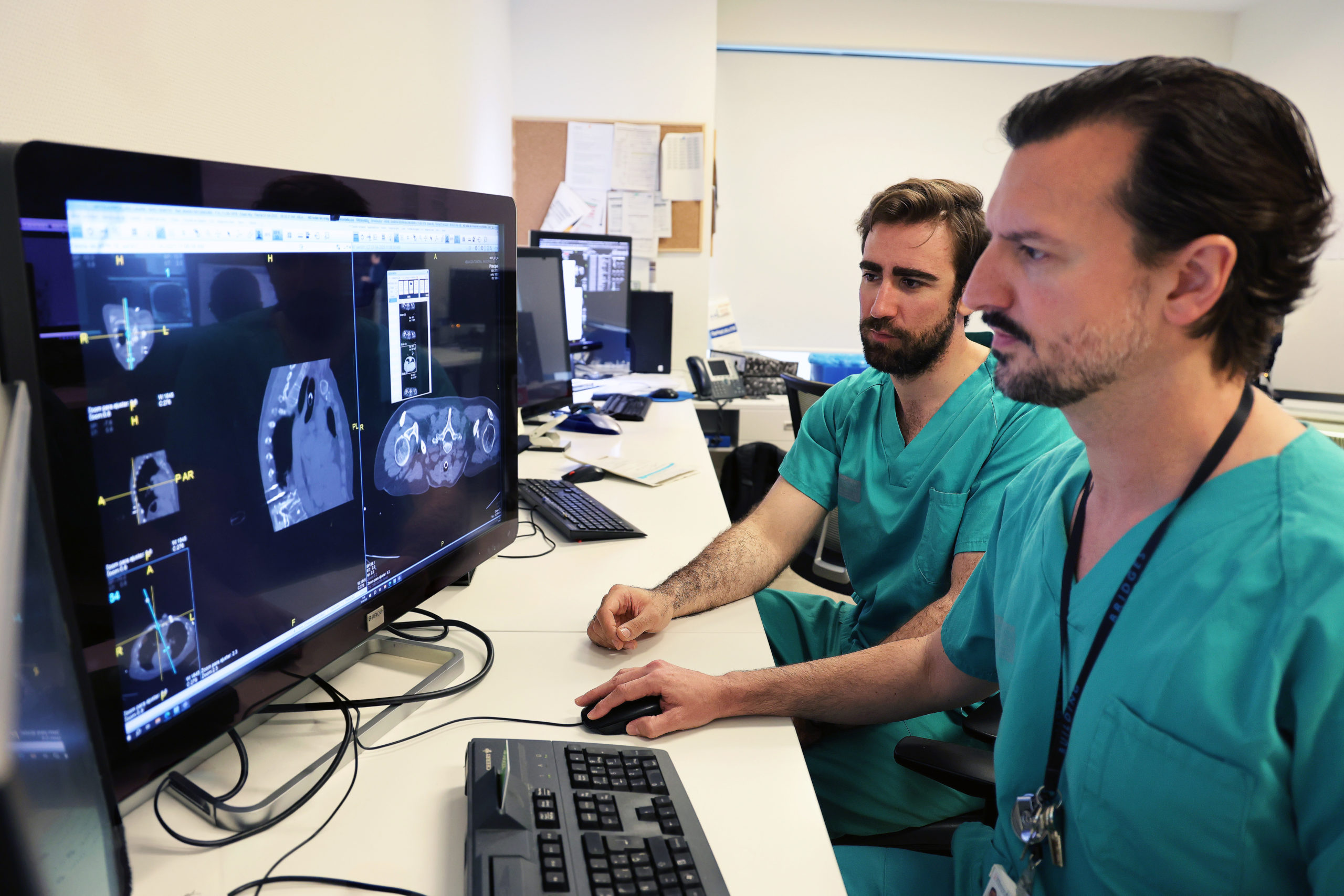 La Fe realiza la primera electroquimioterapia en España