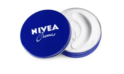 crema Nivea lata azul
