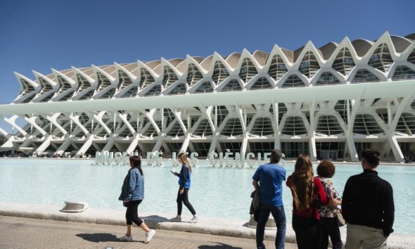 Sobres dorados Ciudad de las Artes: si los encuentras esto ganas