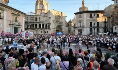 manifestación dimisión Mazón