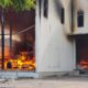 Incendio en Xàtiva: bomberos trabajan en una fábrica de materiales inflamables y Emergencias activa el nivel 0