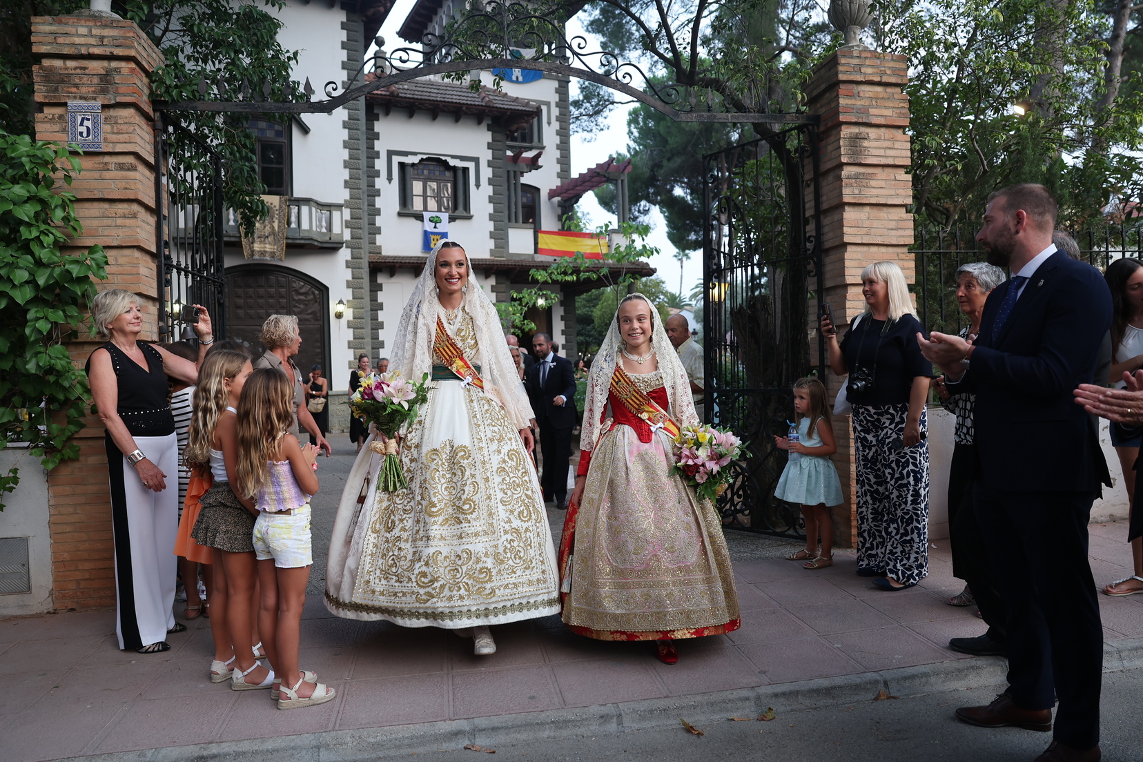 falleras mayores de valència 2025 navajas