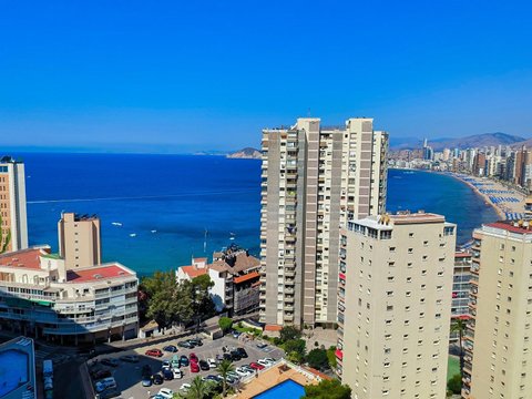estrangula amiga cable aspiradora Benidorm