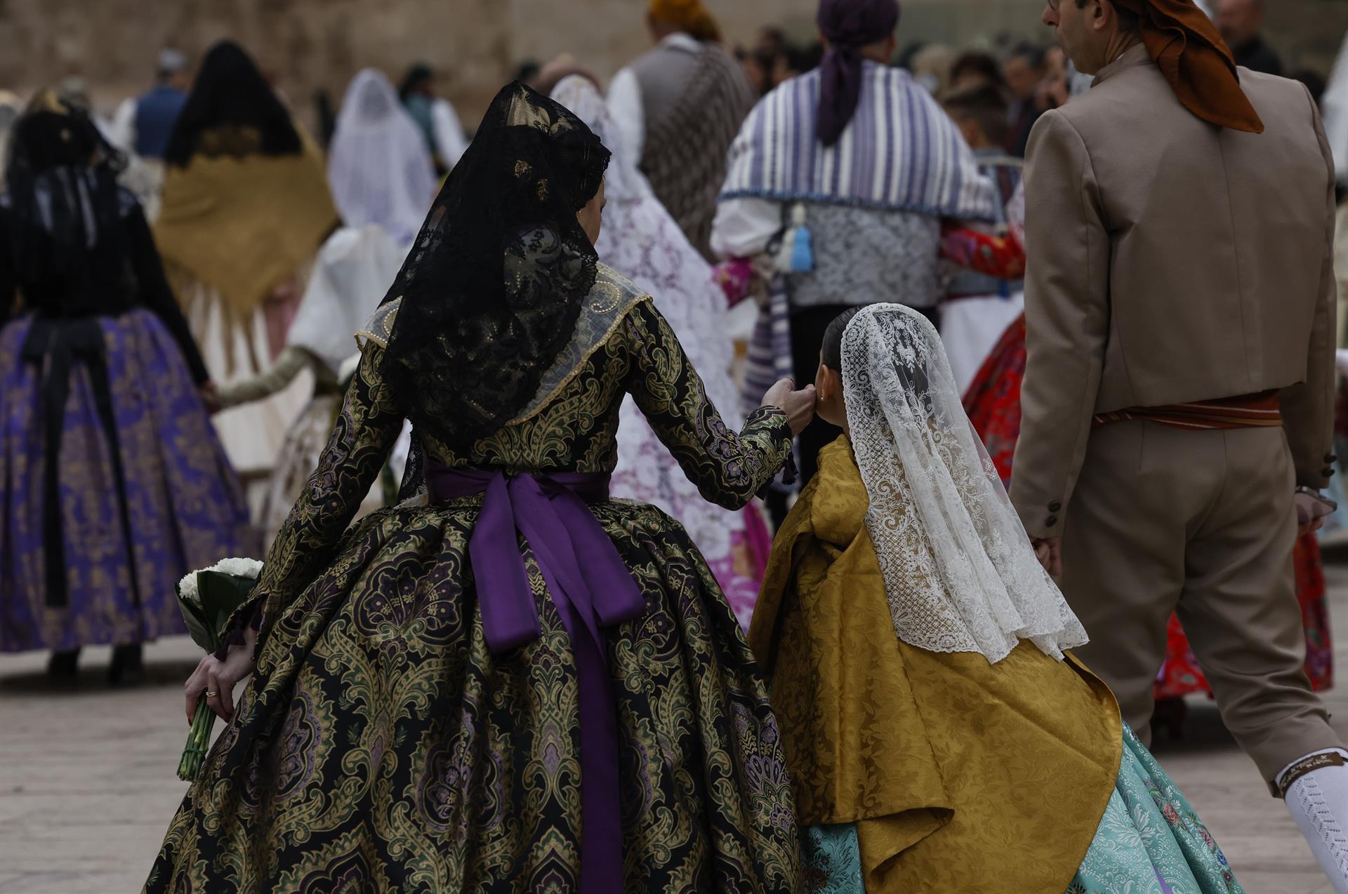 València decide si el 16 de marzo será lectivo en Fallas 2026