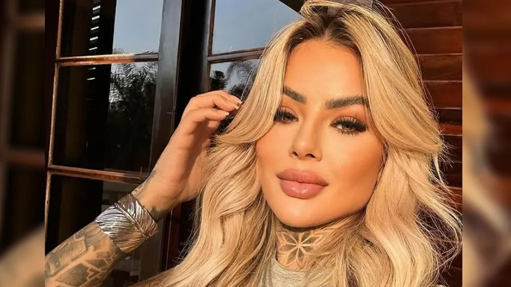 influencer Bianca Dias