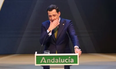 Juanma Moreno llora