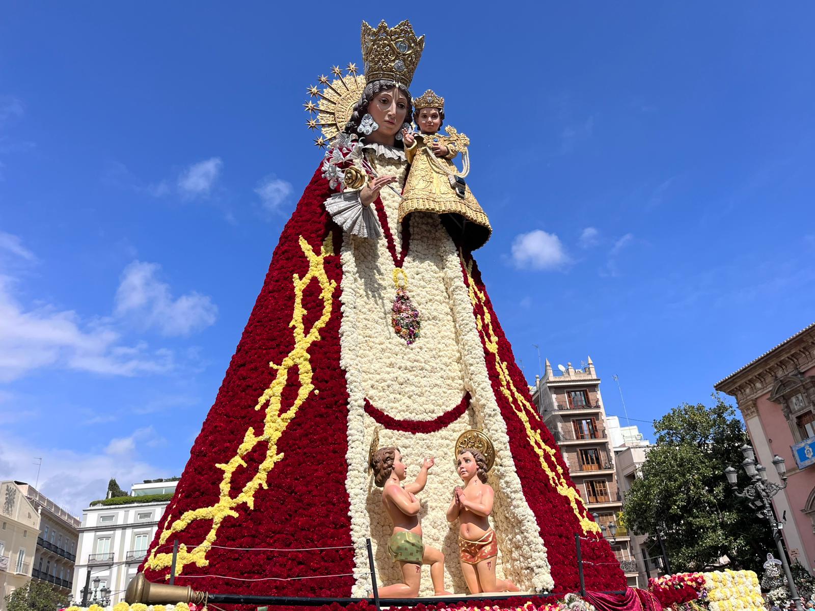 Manto Virgen 2026 Fotos Toni Cortés