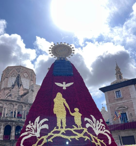 Hasta cuándo ver manto Virgen Fallas