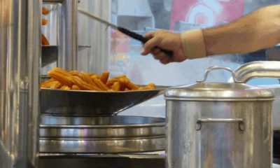 Detenidos València padre hijo abusar trabajadora churrería Fallas