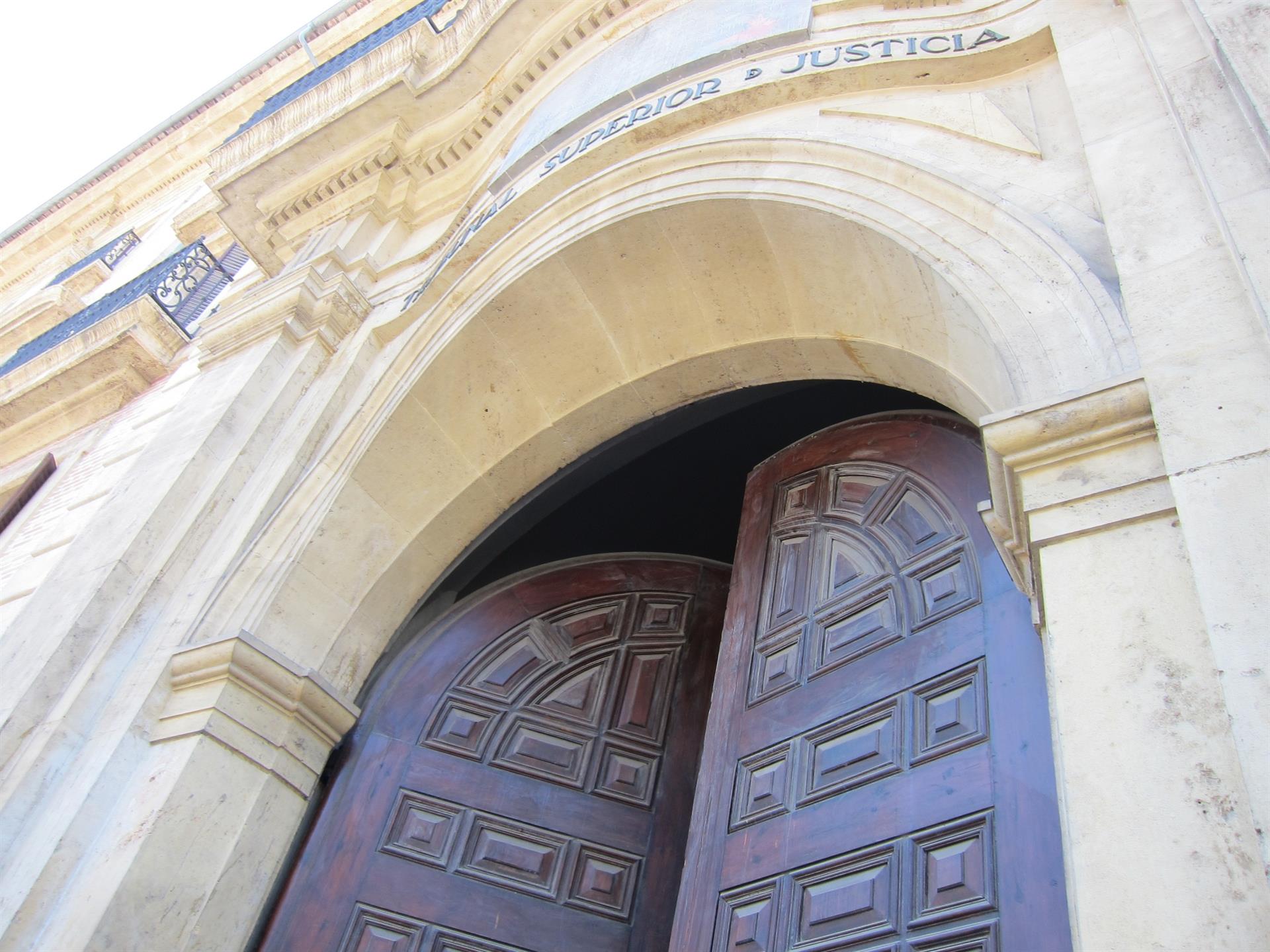 hermanos detenidos por violar mujer coche Malilla 