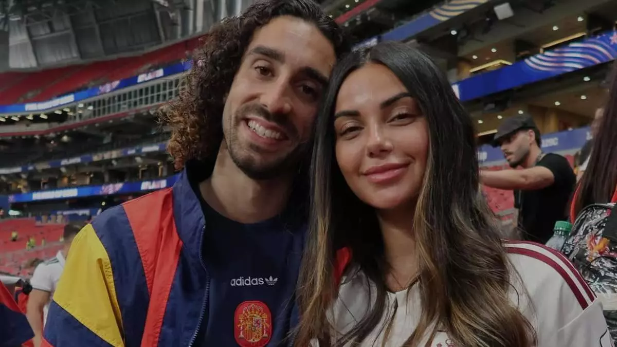 Marc Cucurella pareja
